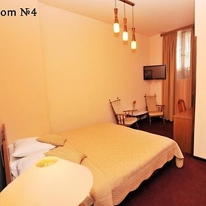 Hotel Diplomat